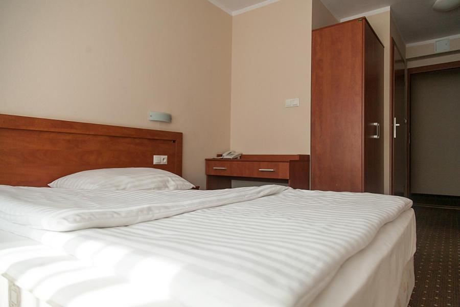 Papaver Hotel Ślesin 部屋 写真