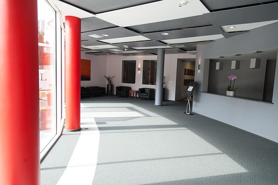 Papaver Hotel Ślesin エクステリア 写真