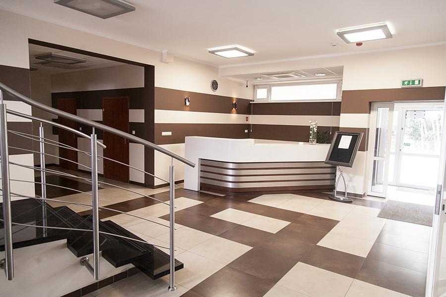 Papaver Hotel Ślesin エクステリア 写真