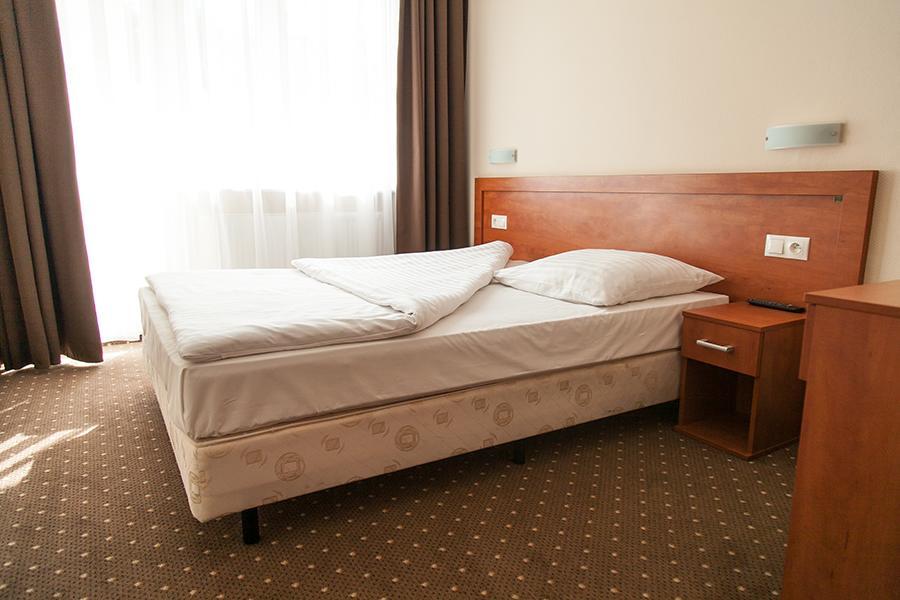 Papaver Hotel Ślesin 部屋 写真